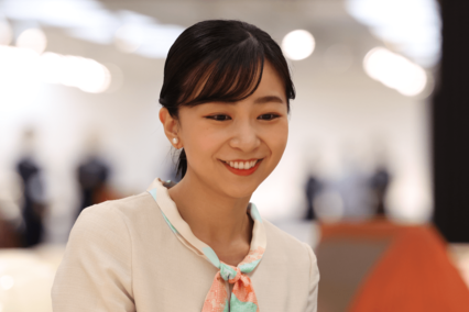 佳子さま、着用アクセが「1800個完売」「ふるさと納税5倍」…スタイリストも驚く脱・皇室ファッションの進化