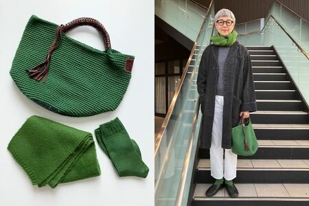 バッグは手芸家の友人による手作り。荷物を入れるとコロンと丸みが出てかわいらしく、色違いでいくつか愛用中です