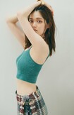 CanCam2019年9月号で大胆ショットを披露した乃木坂46の松村沙友理(その2)