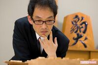 藤井聡太七段を撃破!介護士からプロ棋士へ、今泉健司四段「3度目の逆転人生」