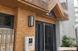 鈴木充容疑者が住んでいるワンルームマンションは単身者が多く、付き合いもない