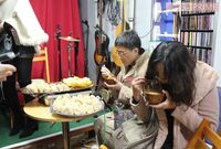 “自己責任の呪い”に苦しむ日々、『ロスジェネ食堂』に集う氷河期世代の叫びを聞け!