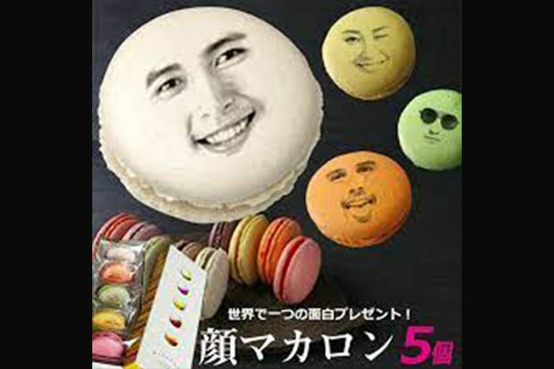 顔スイーツ（どら焼き、マカロン）（各1個500～600円程度）