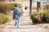 発達障害は病気というよりも、少数派の「種族」だから生きづらい