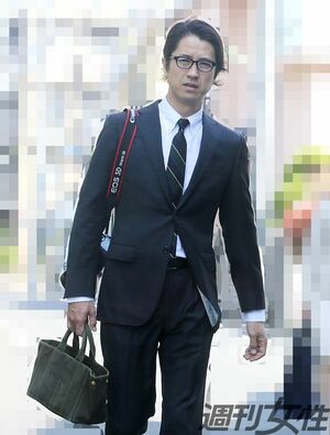 谷原章介、子どもの通園グッズの余り布で嫁にバッグを作る