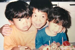 左・大毅、中央・興毅、右・和毅