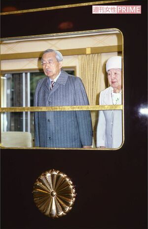 '85年3月。お召し列車に乗られた昭和天皇ご夫妻。原宿駅から須崎御用邸へ
