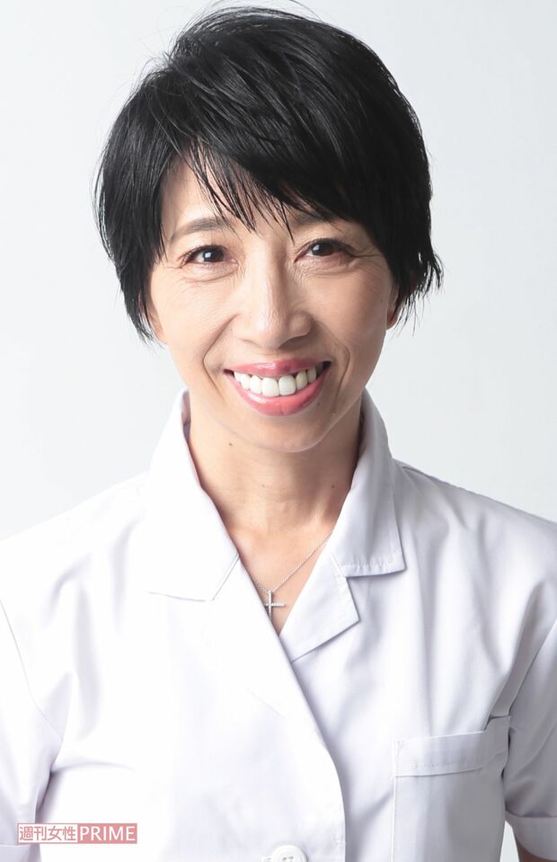 セラピスト、足裏研究家の鈴木きよみさん　撮影（監修者顔写真）／東京神父