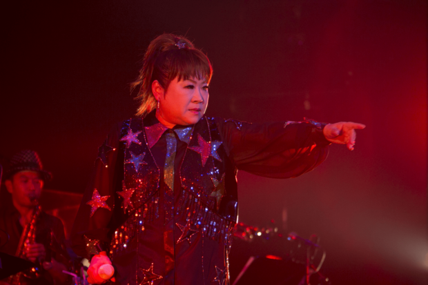 ポップス、ロックなどもステージで歌う天童には“演歌歌手”というカテゴリーは狭すぎる