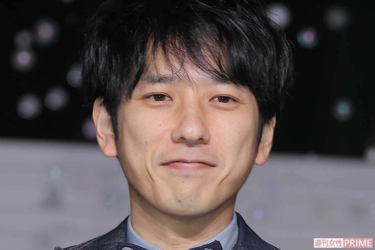 画像・写真】二宮和也『パンテーン』CMでの“金髪メッシュ”美容師役に
