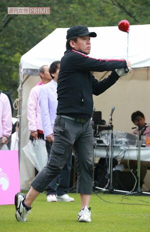 2014年、『たかの友梨CUP』チャリティーゴルフに参加した堀江貴文氏3