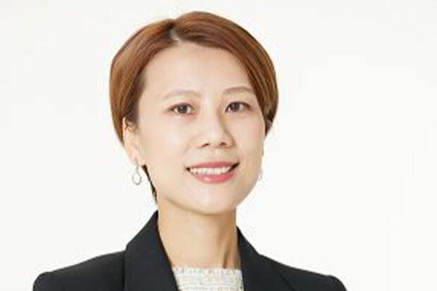 何暁霞（カ・ギョウカ）さん