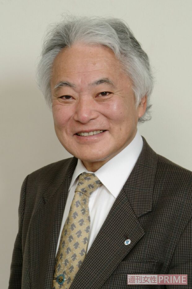 冒険病理学者家森幸男先生 医学博士。武庫川女子大学国際健康開発研究所所長、京都大学名誉教授。30余年24時間、マサイ族から各国先住民族まで世界中の尿を集め分析。その研究結果をまとめた『遺伝子が喜ぶ「奇跡の令和食」』（集英社インターナショナル刊・森真理東海大准教授監修）ほか著書多数。