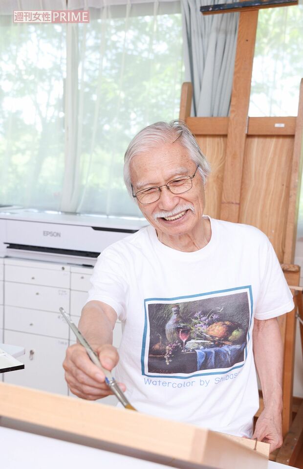 幼少期から絵を描くのが好きで、公務員ではなく、画家の道を選んだ柴崎春通さん