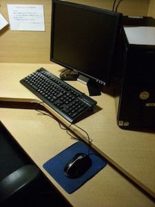  インターネットカフェを住居がわりにする若者も