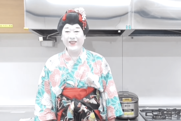 コウメ太夫(公式YouTubeより)