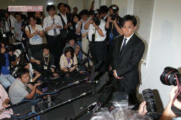 2013年、タクシー運転手への暴行事件を起こして謝罪会見を開いた前園真聖氏