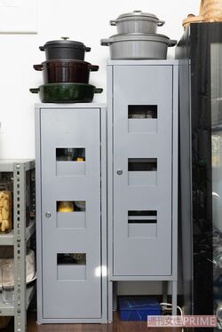 郵便局の放出品をお得にゲット！　撮影╱齋藤周造