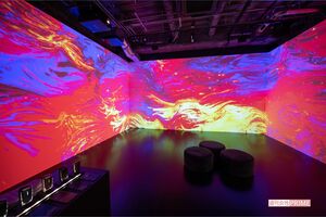 『X_VISION inspired by Ploom X』PrimitibeSenseエリア。選んだデバイスの種類やその日の天候によって映像は変わる