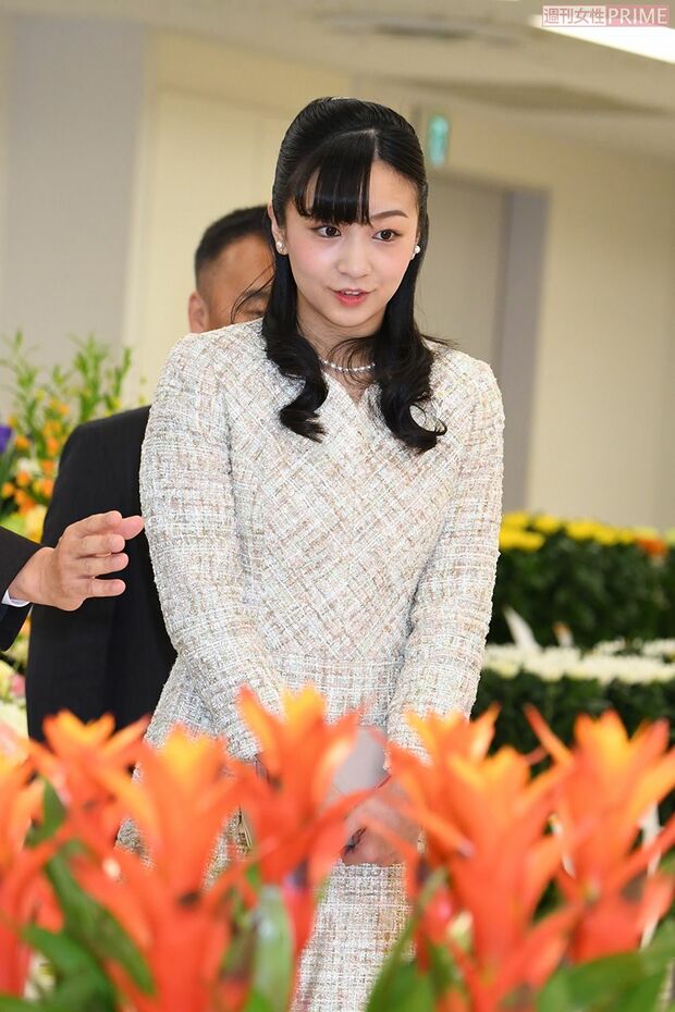 切り花などが計約1650点出展された『関東東海花の展覧会』にて（1月31日）