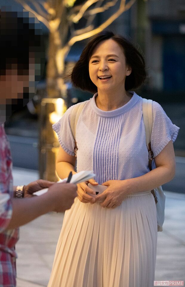 いとうまい子　直撃取材にも少女のような笑顔！