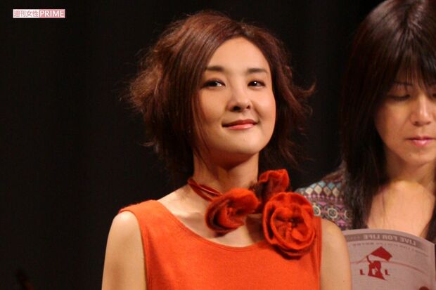 '08年、本田美奈子の発案によって開催された「Live for Life 2008」コンサートに出演する仲代奈緒