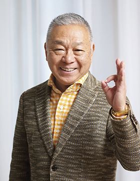  貼るだけで金運アップ、懸賞運なども上昇したと大人気のムック『Dr.コパの〈2015年〉貼るだけ風水』が好評発売中。