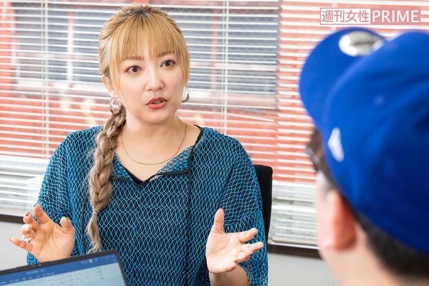 澤井直人と対談する山田まりや