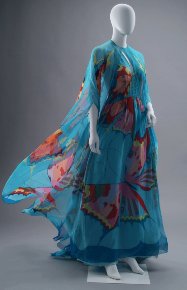 《カフタン、ドレス》1976年　島根県立石見美術館蔵