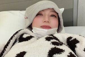 ブログでは、美容情報や日々の暮らしのほか、脱毛状況など闘病についても配信。多くの女性や、がん患者の共感を得ている（居原田麗先生公式ブログより）