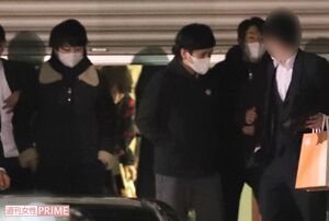 左から櫻井翔・二宮和也・相葉雅紀（'18年元旦初詣）