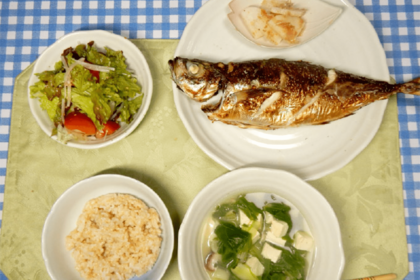 《無塩無糖の食生活》78歳現役医師が25年続ける「我慢しない健康術」