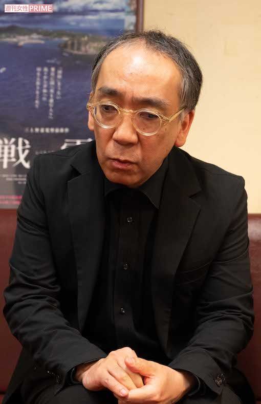 その誠実な人柄で人気者になった新垣隆さん。現在も音楽家として各所で活躍している