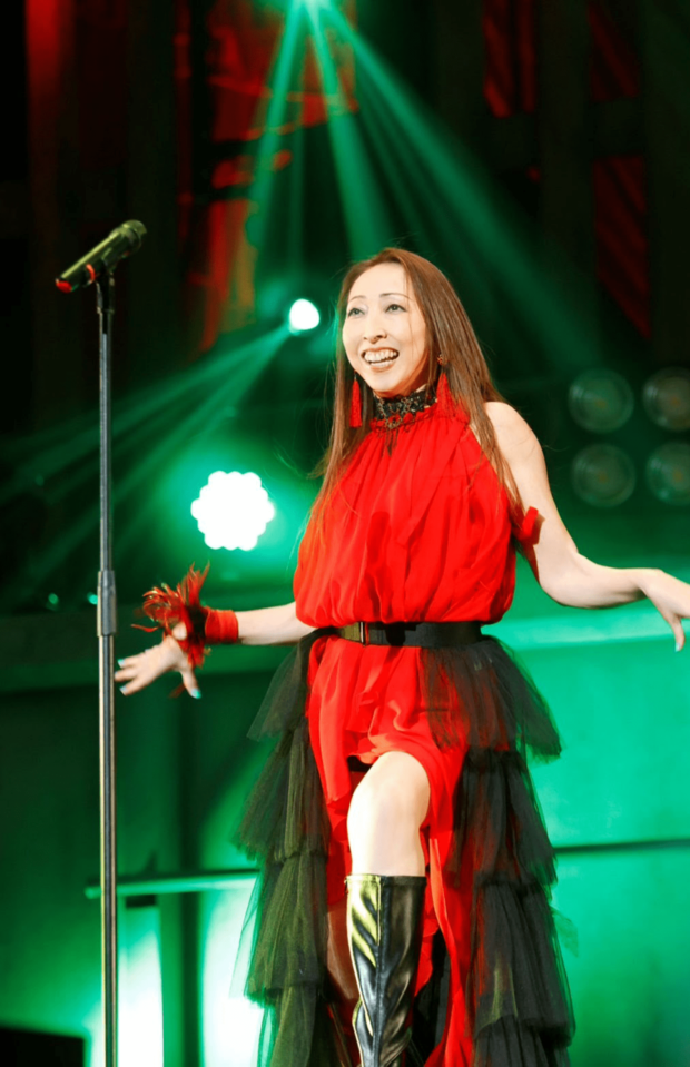 昨年デビュー30周年を迎えたTRFのダンサーCHIHARUさん((C)avex traxより)