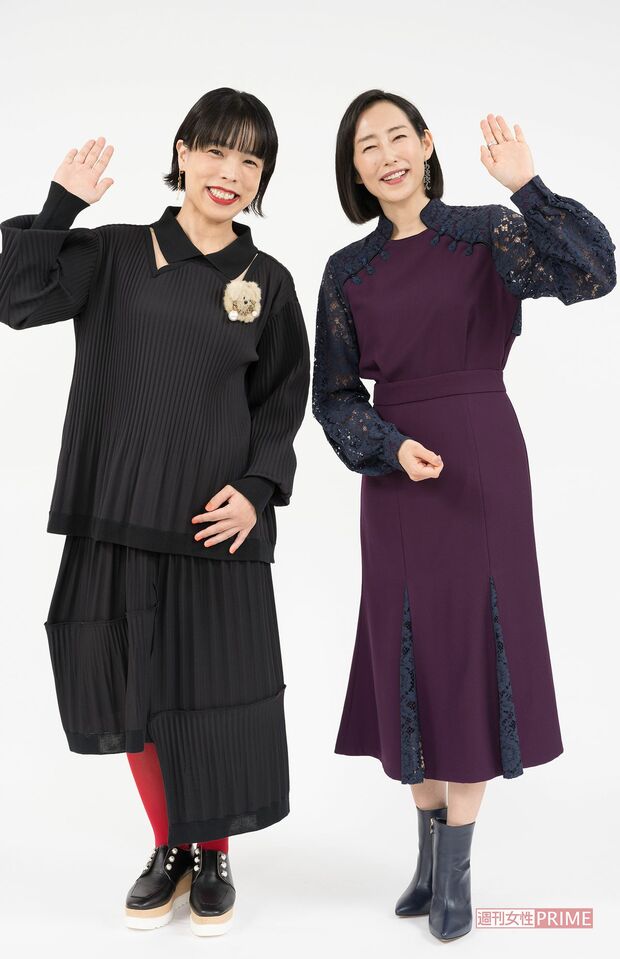 木村多江（右）と安藤玉恵（左）