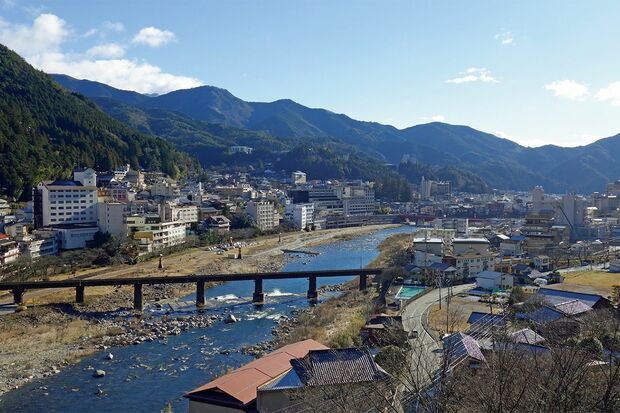 日本三名泉の一つとされる下呂温泉。湯触りまろやかなアルカリ性単純泉