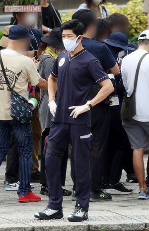 映画『TOKYOMER』撮影に臨む鈴木亮平をキャッチ