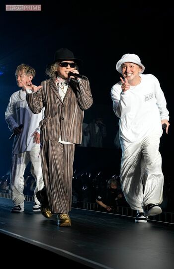 DAPUMPのメンバーには“師匠”と呼ばれている（右はISSA）