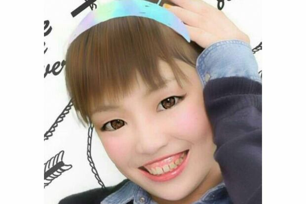 須山真衣容疑者（本人Facebookより）