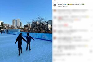 “何もない日はない”というほど習い事に通わせているという荒川静香の長女と長男(荒川のインスタグラムより)