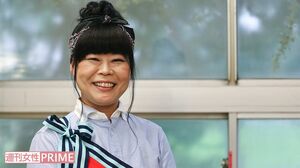 関さんが着用しているエプロンは藤井隆さんのデザインなんだとか！ 撮影/斎藤周造