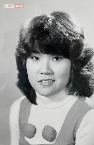 短大生のころ。近隣の早稲田大学寄席演芸研究会に入ったり、親友と漫才コンビを組んでいたことも