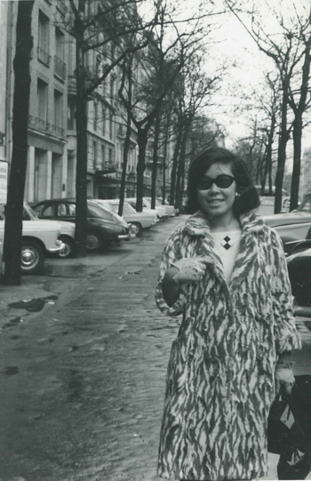 20代前半。NYの街並みに溶け込む鳥居さん