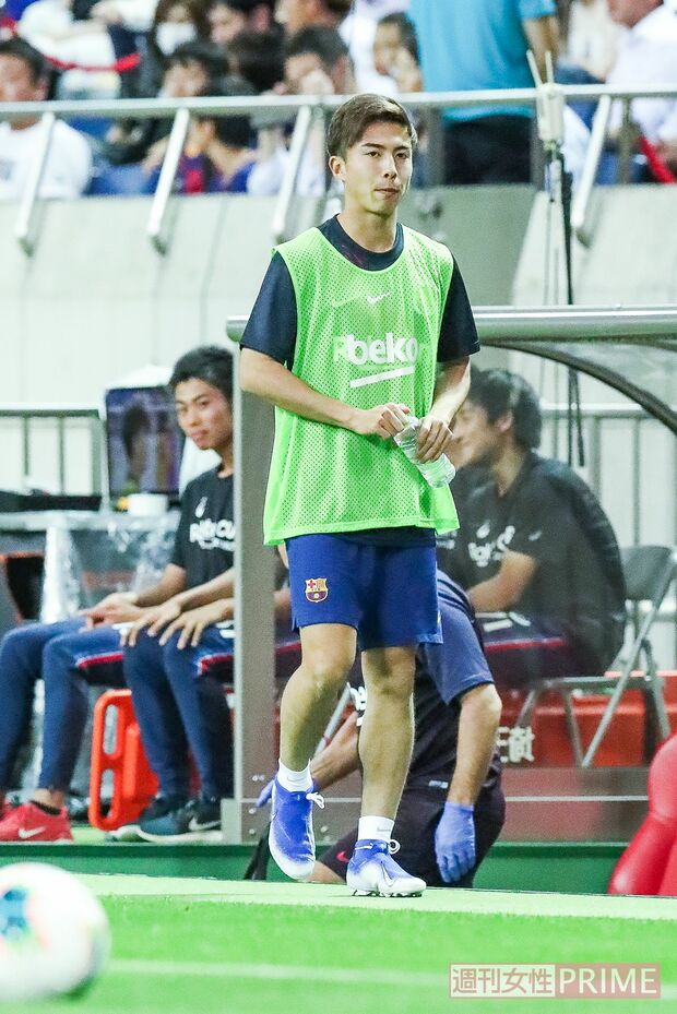 安部裕葵　魚や寿司が好物だという安部。スペインは魚介料理も豊富なので、食生活には苦労しないかも（7月23日）　撮影／北村史成