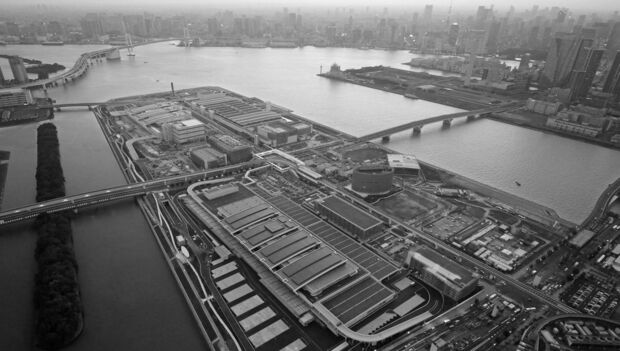 豊洲新市場のイメージは悪化の一途（共同通信ヘリから空撮）