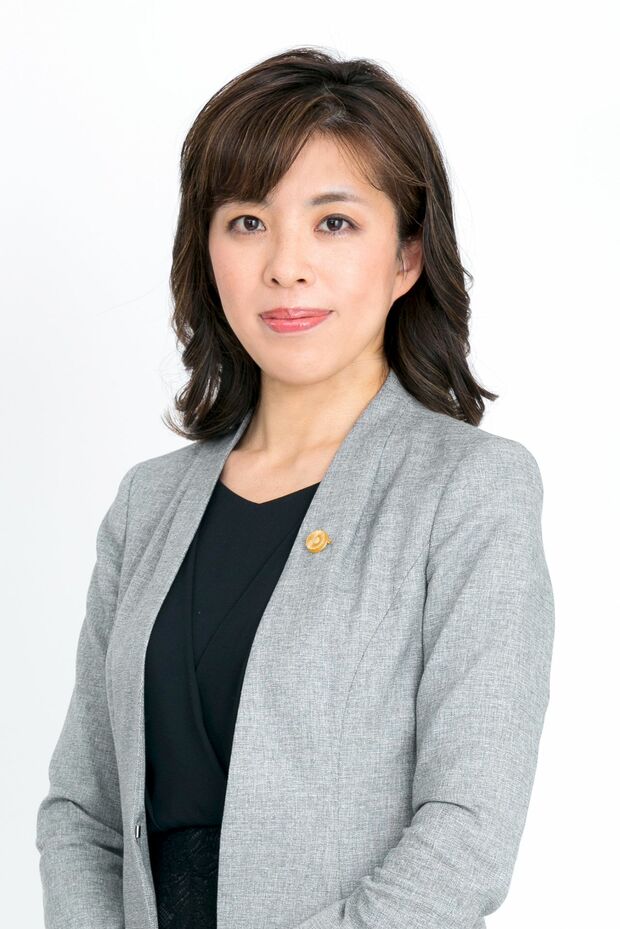 弁護士・高橋麻理さん　Authense法律事務所所属。検察官として殺人、詐欺、性犯罪事件など刑事事件の捜査、公判に携わった。退官後、弁護士に。刑事事件、離婚等家事事件等を担当