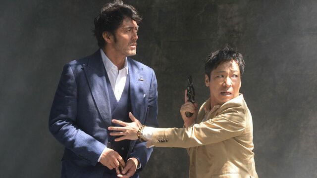 阿部寛と香川照之との本格的な共演は初めて　(c)NHK