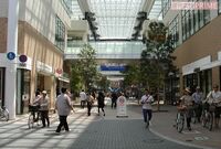 病院の上にマンション⁈　シャッター商店街が“奇跡”のコンパクトシティに大変身