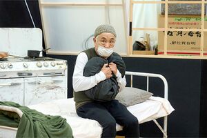 コロナ感染予防のためマスクをして稽古中。18日から本番が始まる（撮影／星野麻美）