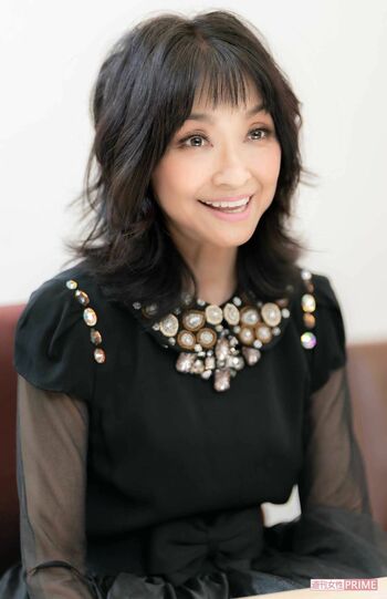 石川ひとみ　撮影／佐藤靖彦